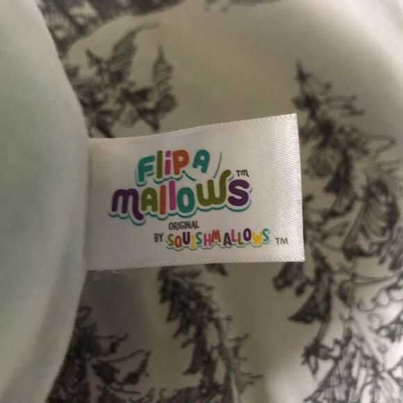 Squishmallows | Flipamallows | Cow - Picture 3 of 5